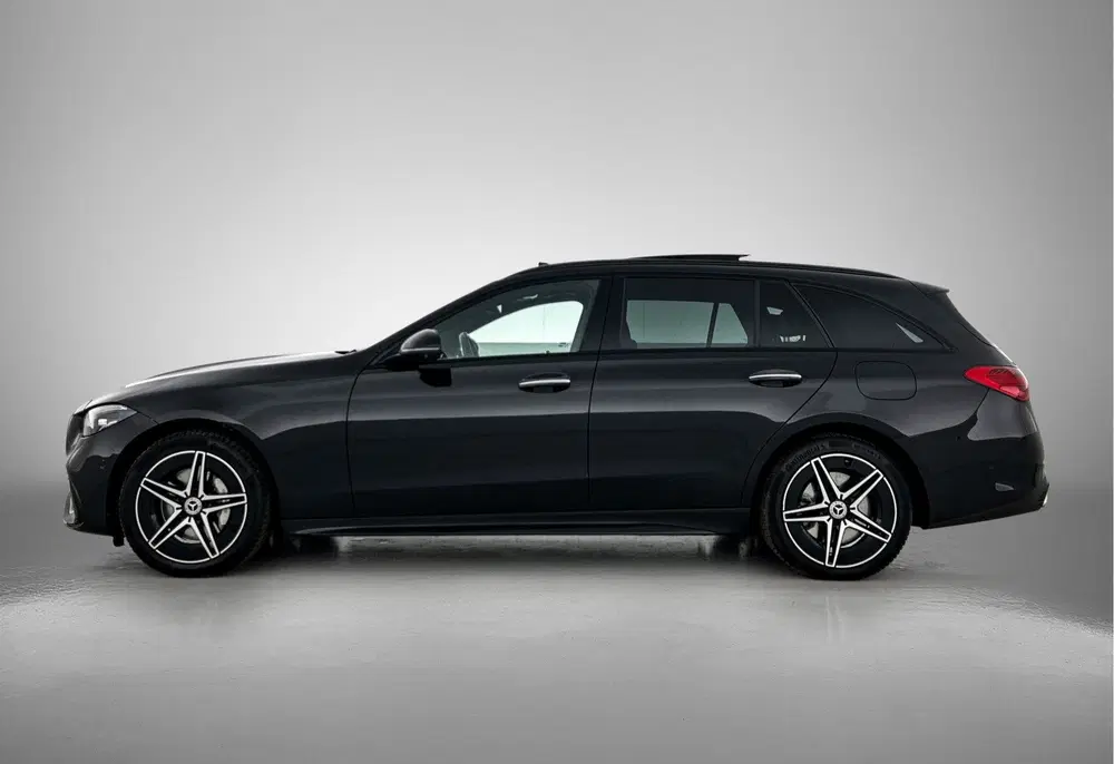Mercedes-Benz C-Klasse 300 e Star Edition AMG Line Pl uit 2023, foto 3