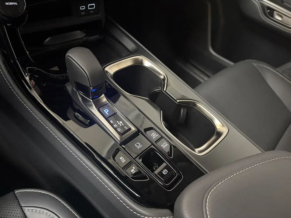 Lexus NX 450h+ AWD LUXERY uit 2025, foto 12
