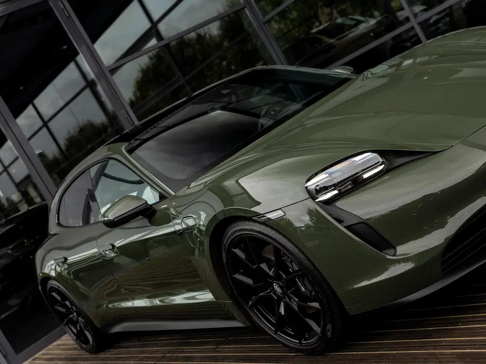 Porsche Taycan Sport Turismo 79 kWh uit 2023, foto 7