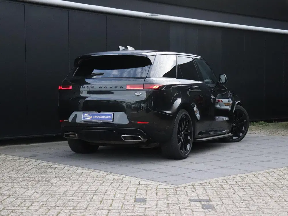 Land Rover Range Rover Sport 3.0 P440e DYNAMIC uit 2023, foto 3