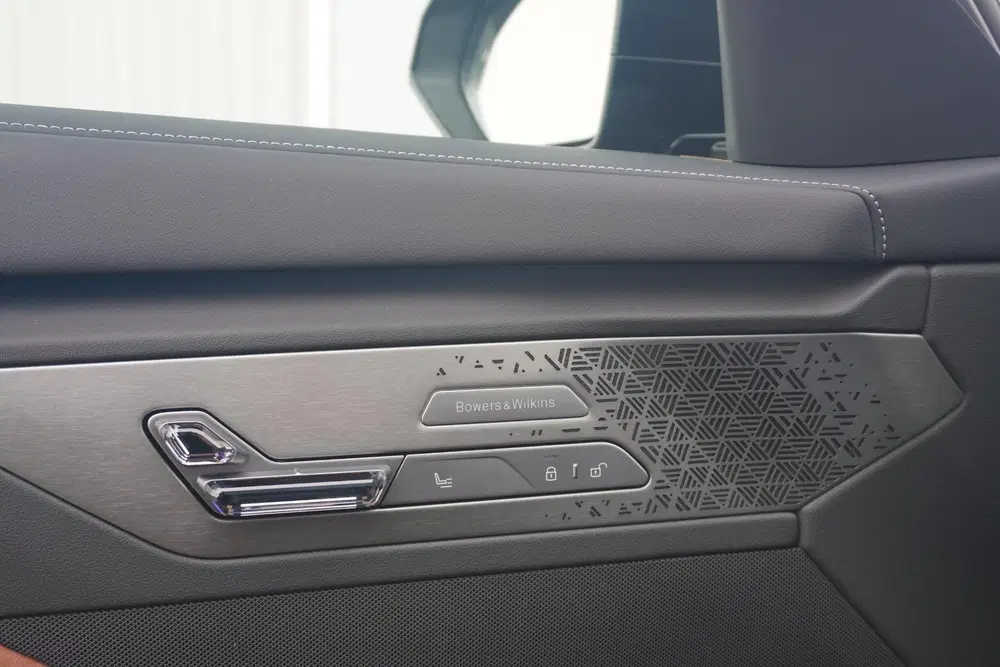 BMW i7 xDrive50 Connoisseur Pack uit 2026, foto 13