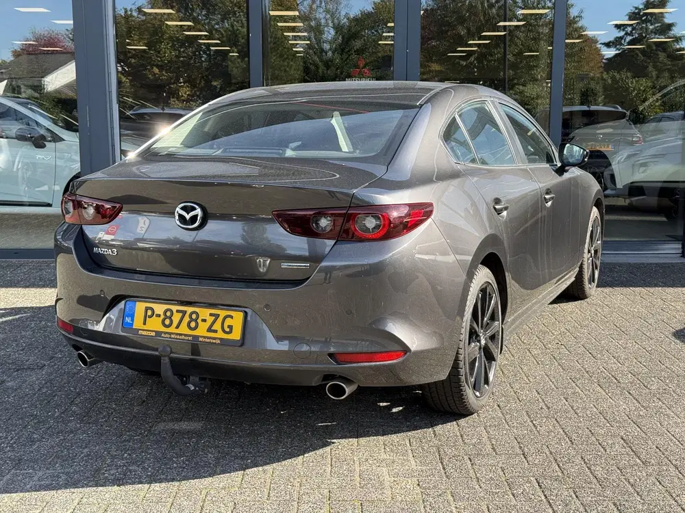Mazda 3 2.0 e-SkyActiv-G M Hybrid 122 Comfort uit 2022, foto 2