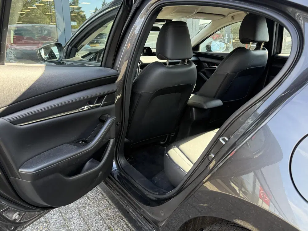 Mazda 3 2.0 e-SkyActiv-G M Hybrid 122 Comfort uit 2022, foto 8