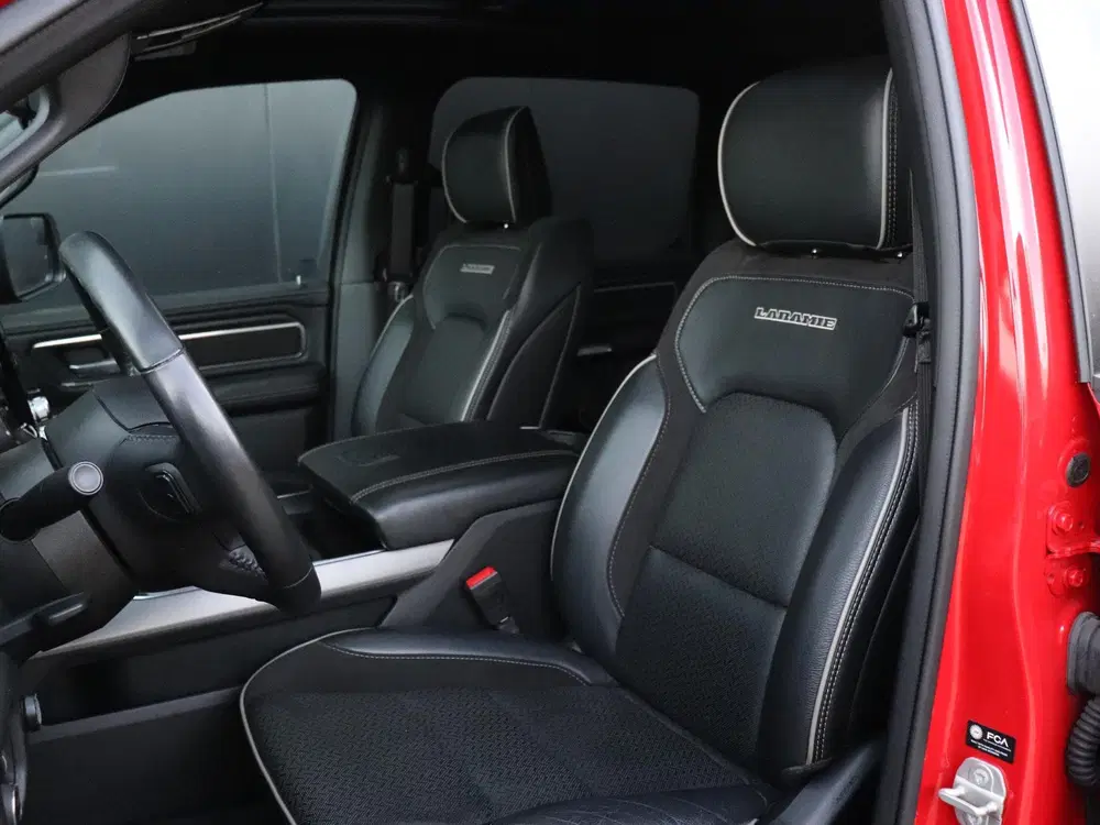 Dodge RAM 5.7 V8 4x4 Crew Cab Laramie uit 2024, foto 15