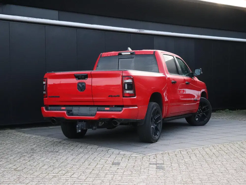 Dodge RAM 5.7 V8 4x4 Crew Cab Laramie uit 2024, foto 3
