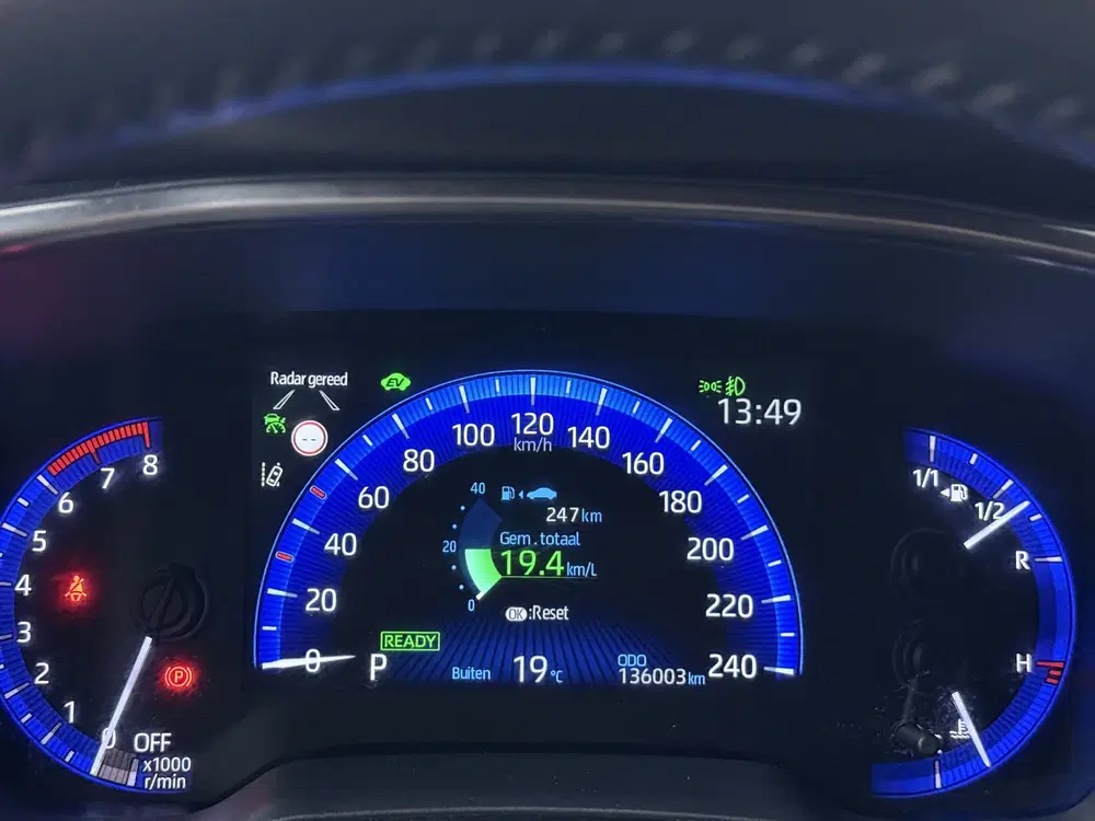 Toyota Corolla 2.0 Hybrid First Edition uit 2019, foto 6