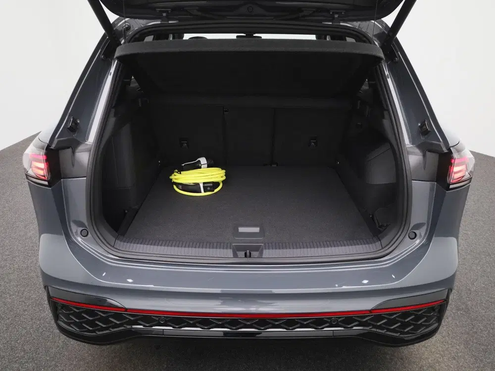 Volkswagen Tiguan 1.5 eHybrid R-Line Edition 204 PK uit 2025, foto 13