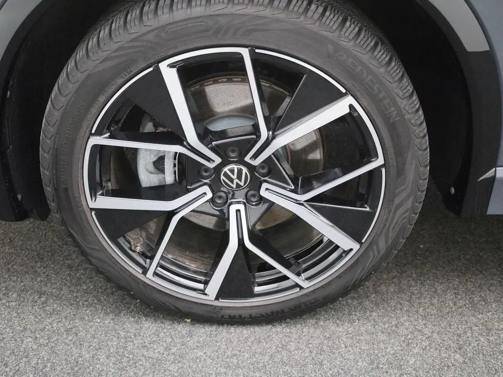 Volkswagen Tiguan 1.5 eHybrid R-Line Edition 204 PK uit 2025, foto 15