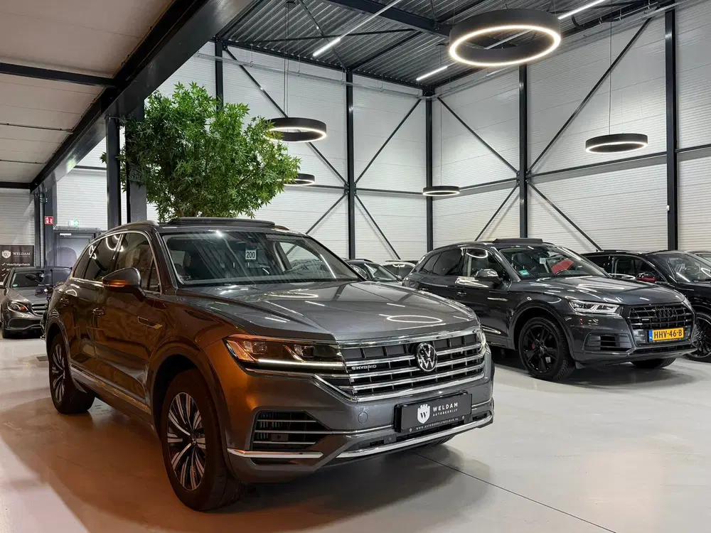 Volkswagen Touareg 3.0 TSi eHybrid 4MOTION 381PK Elegance BO uit 2023, foto 15