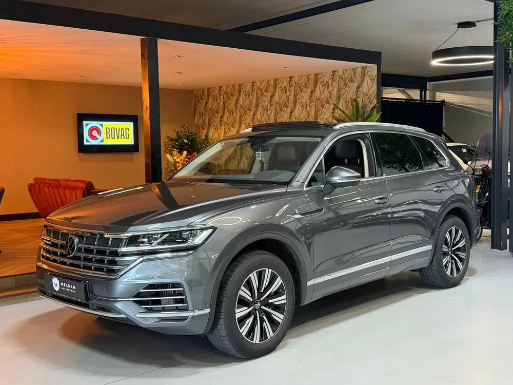 Volkswagen Touareg 3.0 TSi eHybrid 4MOTION 381PK Elegance BO uit 2023, foto 5