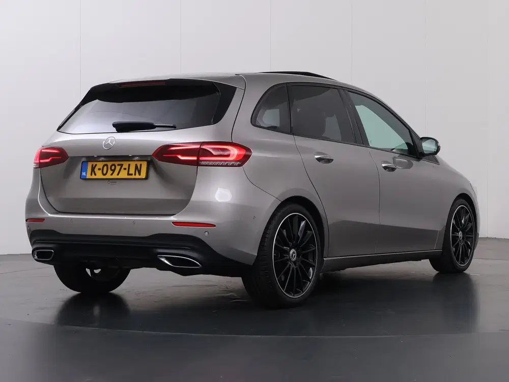 Mercedes-Benz B-Klasse 250 4MATIC Premium Plus uit 2019, foto 2