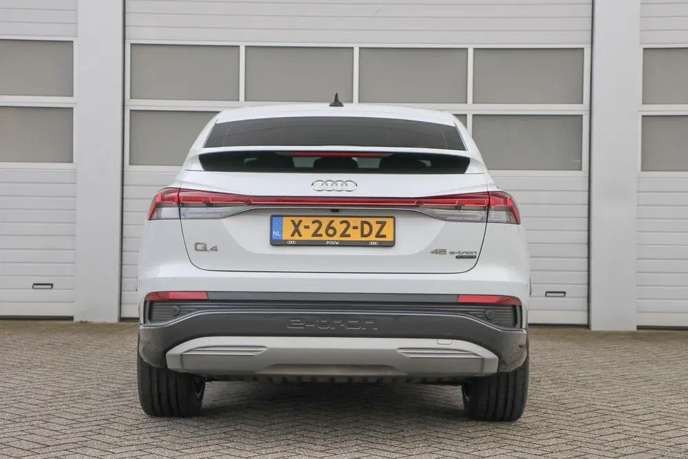 Audi Q4 e-tron 45 265pk quattro Advanced edition 7 uit 2023, foto 14