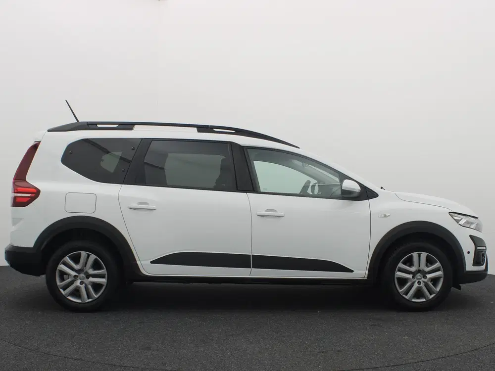 Dacia Jogger 1.0 TCe Comfort 7p. CARPLAY uit 2022, foto 15