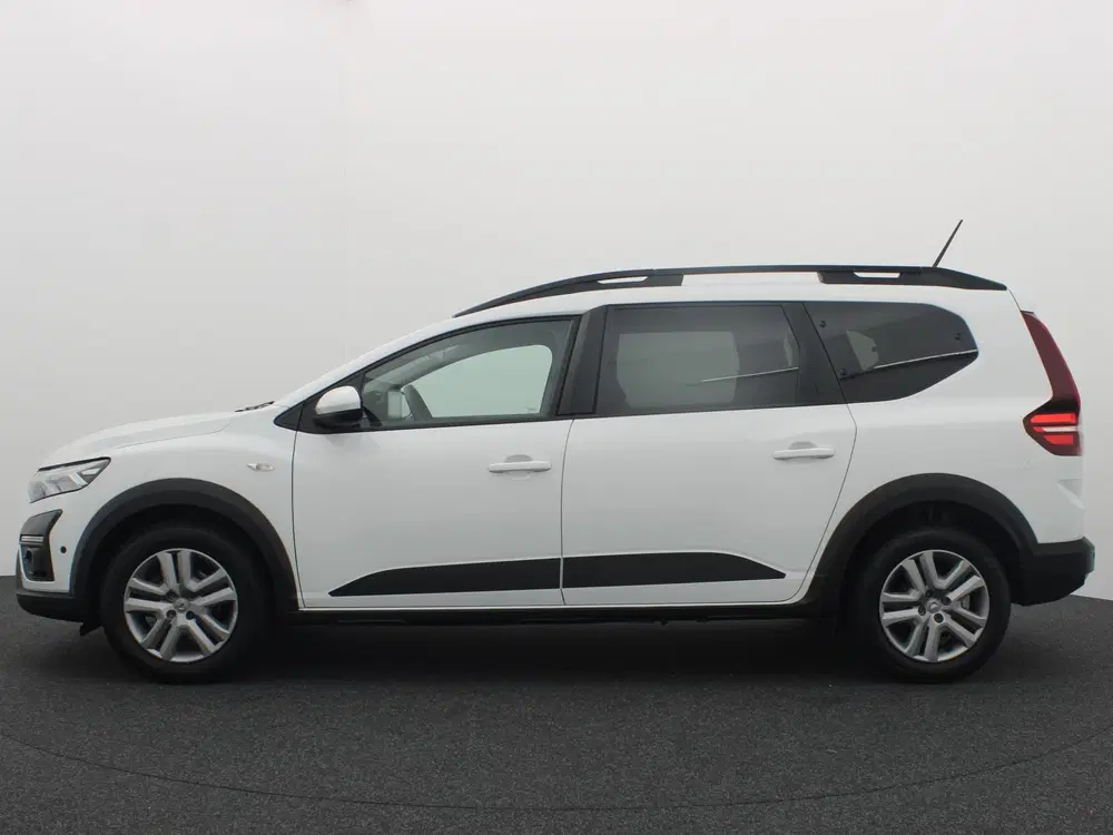 Dacia Jogger 1.0 TCe Comfort 7p. CARPLAY uit 2022, foto 2