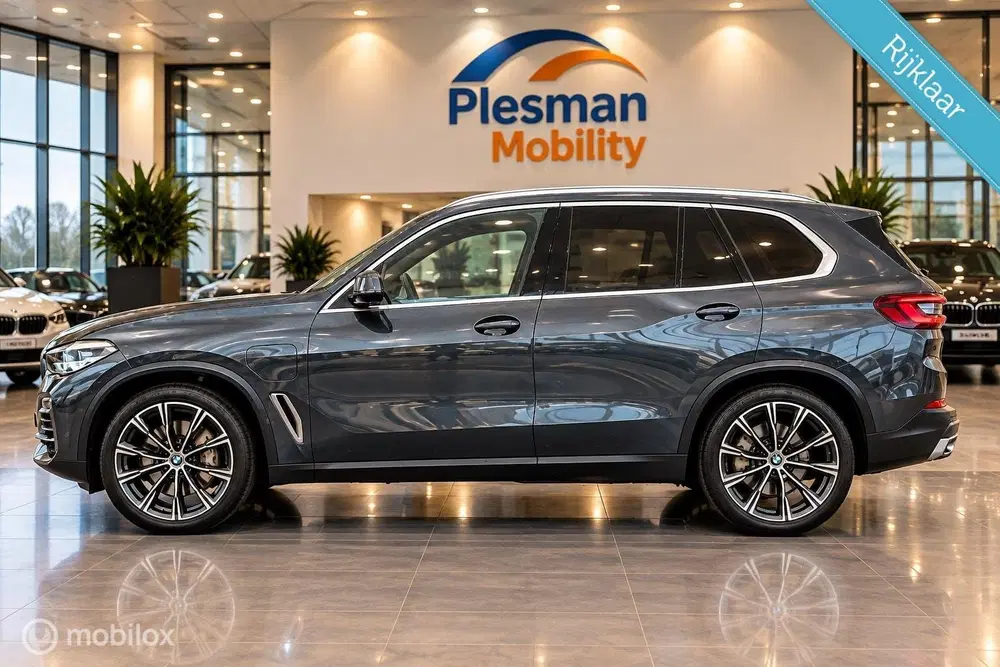 BMW X5 xDrive45e High Executive uit 2021, foto 4