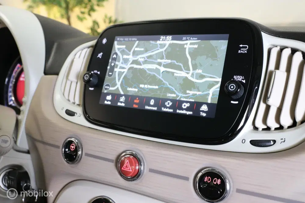 Fiat 500 1.0 Hybrid Dolcevita uit 2020, foto 13