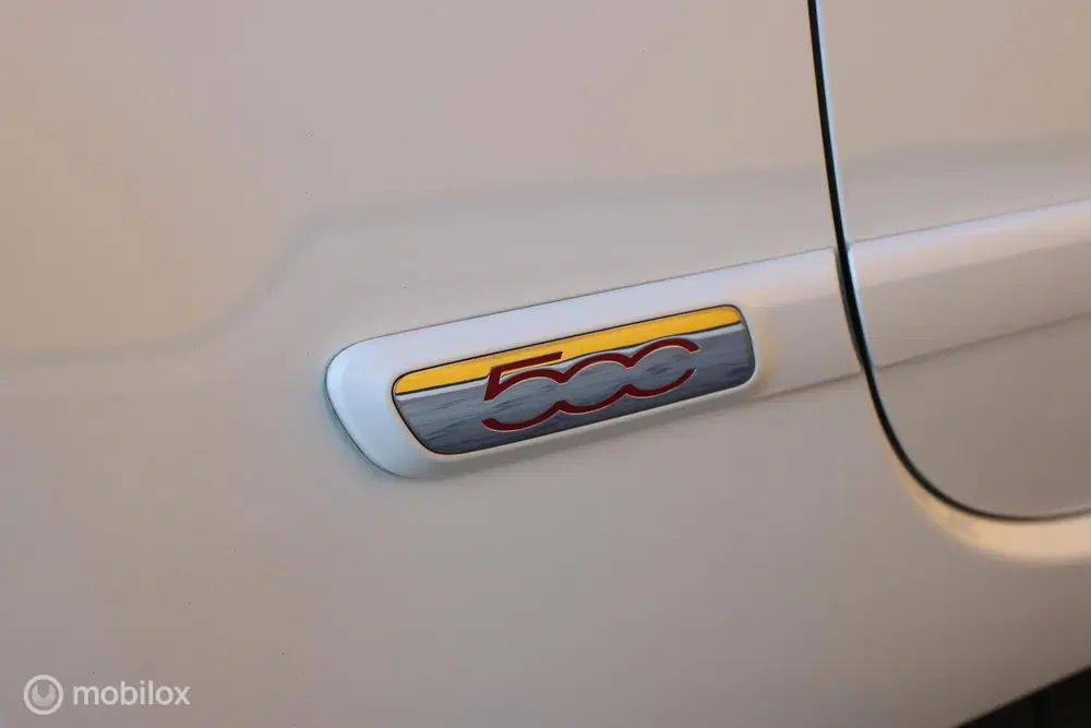 Fiat 500 1.0 Hybrid Dolcevita uit 2020, foto 8