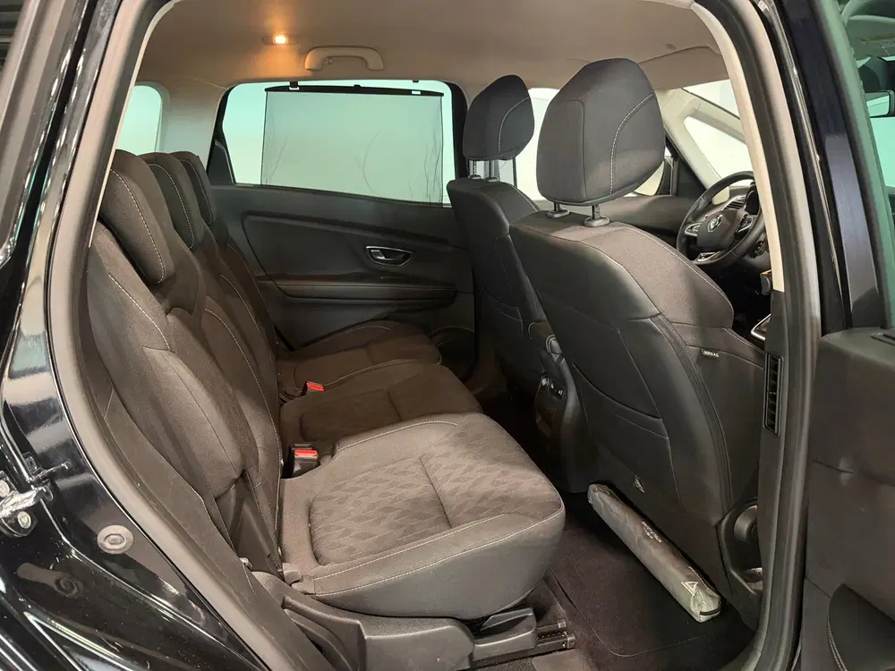 Renault Grand Scenic Grand Scénic 1.3 TCe Limited 7p. Keyless uit 2019, foto 10