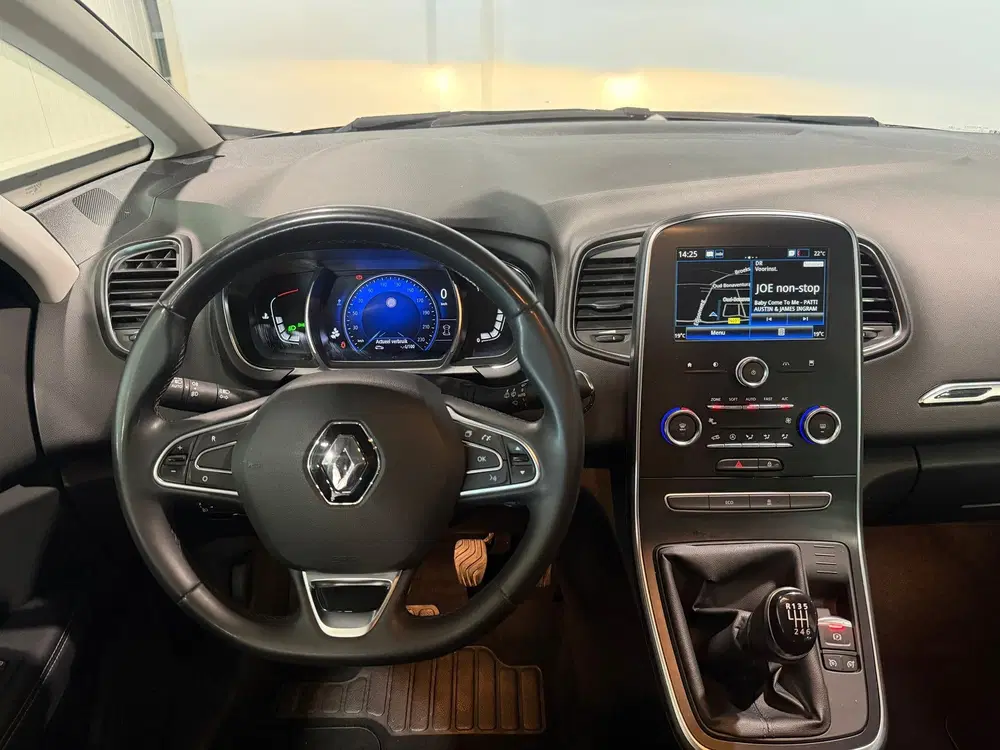 Renault Grand Scenic Grand Scénic 1.3 TCe Limited 7p. Keyless uit 2019, foto 13