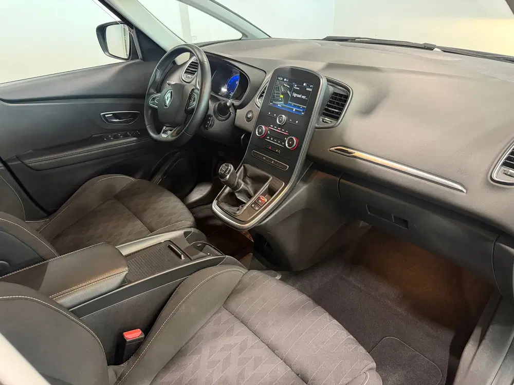 Renault Grand Scenic Grand Scénic 1.3 TCe Limited 7p. Keyless uit 2019, foto 8
