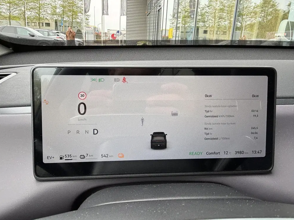 Leapmotor C10 Design REEV 28.4 kWh 360 Camera Panoramada uit 2025, foto 15