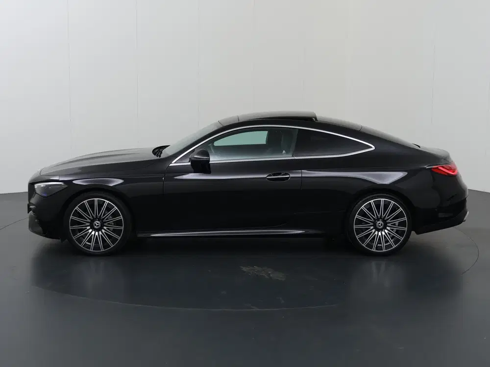 Mercedes-Benz CLE CLE Coupé 200 AMG Line uit 2024, foto 5