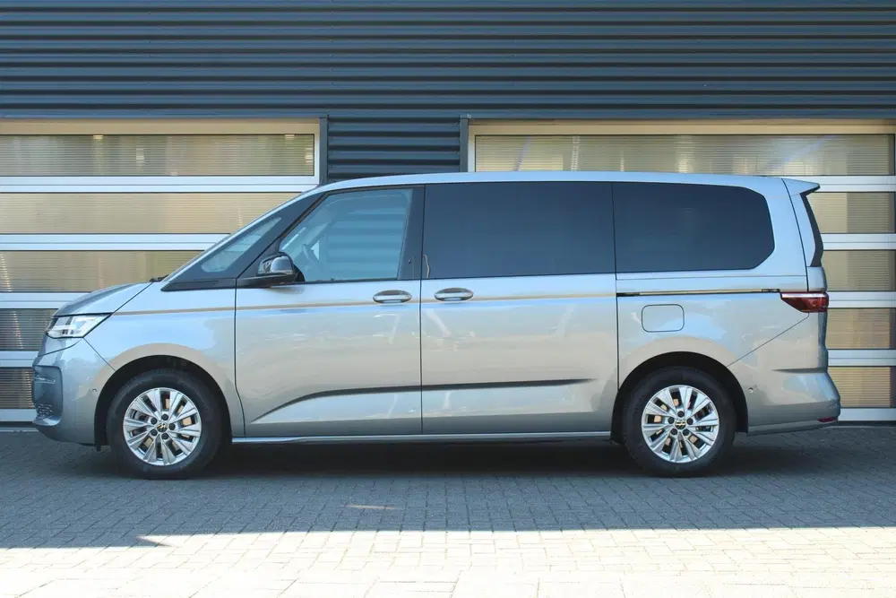 Volkswagen Multivan 1.4 218pk eHybrid L2H1 Life uit 2024, foto 12