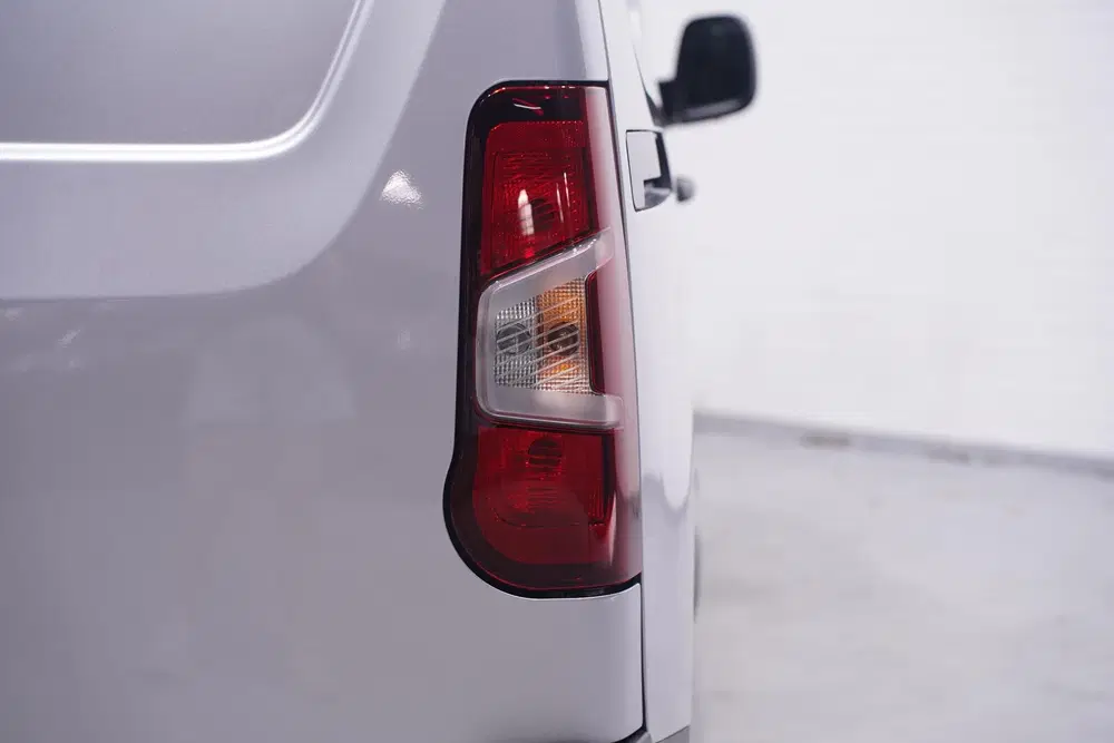 Opel Combo 1.5 BlueHDi 102 pk L1 Airco uit 2024, foto 11