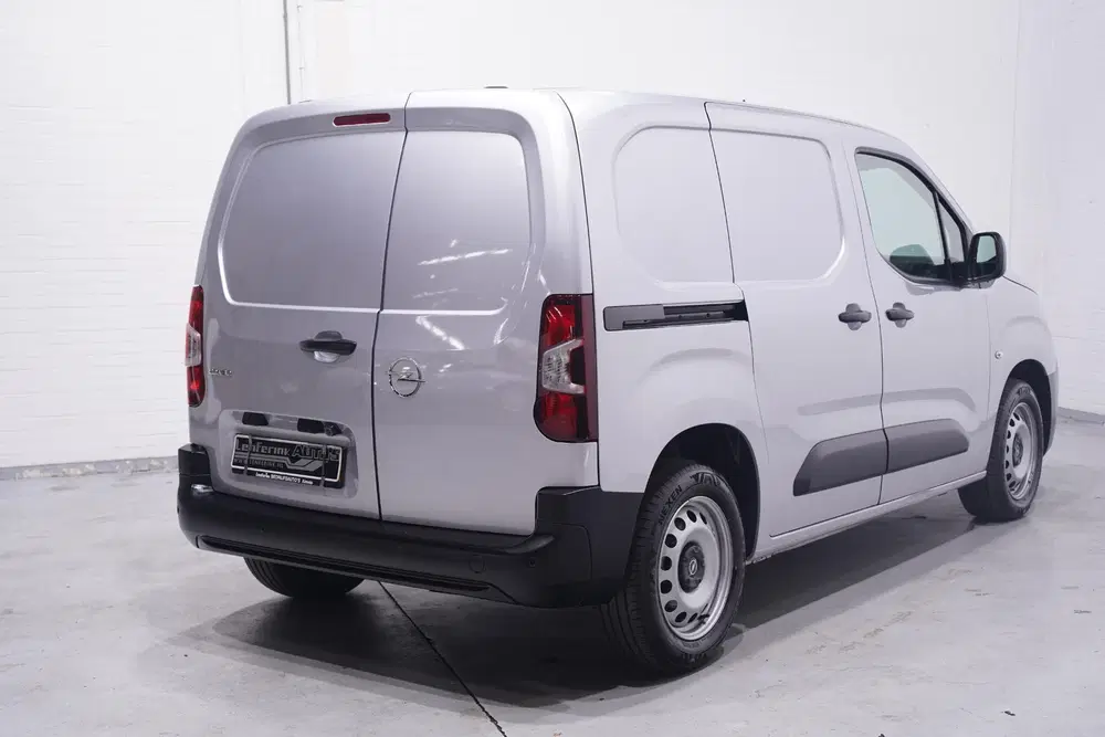 Opel Combo 1.5 BlueHDi 102 pk L1 Airco uit 2024, foto 4