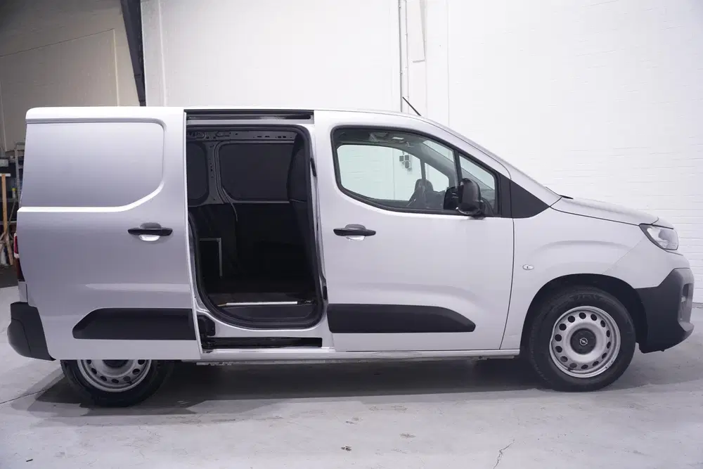 Opel Combo 1.5 BlueHDi 102 pk L1 Airco uit 2024, foto 9