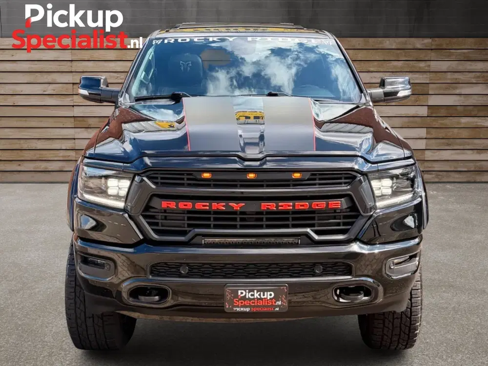 Dodge RAM 5.7 V8 4x4 Crew Cab uit 2022, foto 3