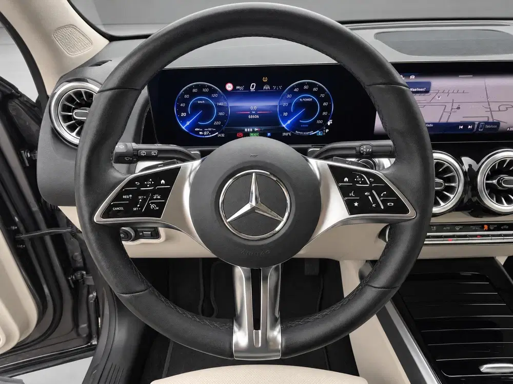 Mercedes-Benz EQB 250+ Luxury Line 71 kWh uit 2024, foto 9