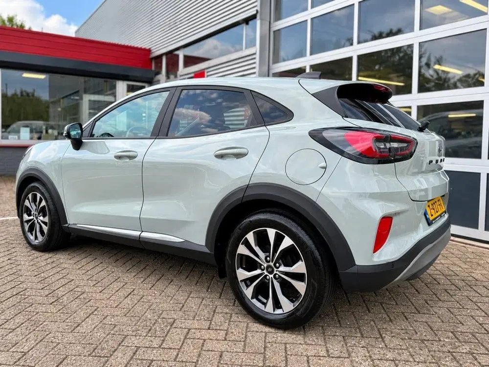 Ford Puma 1.0i Ecoboost Hybrid 125pk Titanium Winter uit 2026, foto 2
