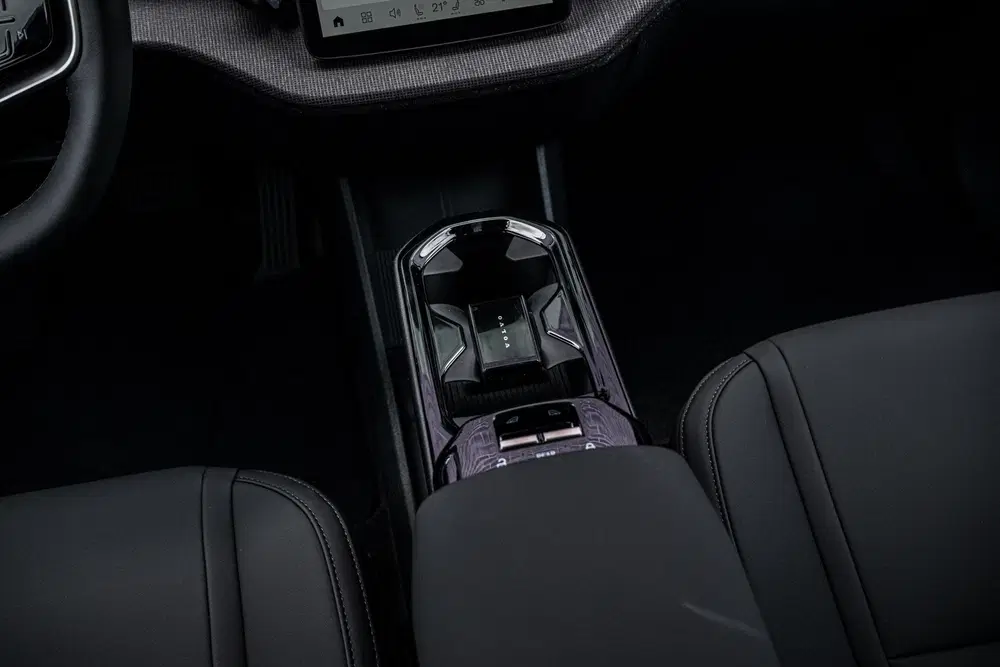 Volvo EX30 P5 Long Range Plus Black Edition Europa 69 uit 2026, foto 14