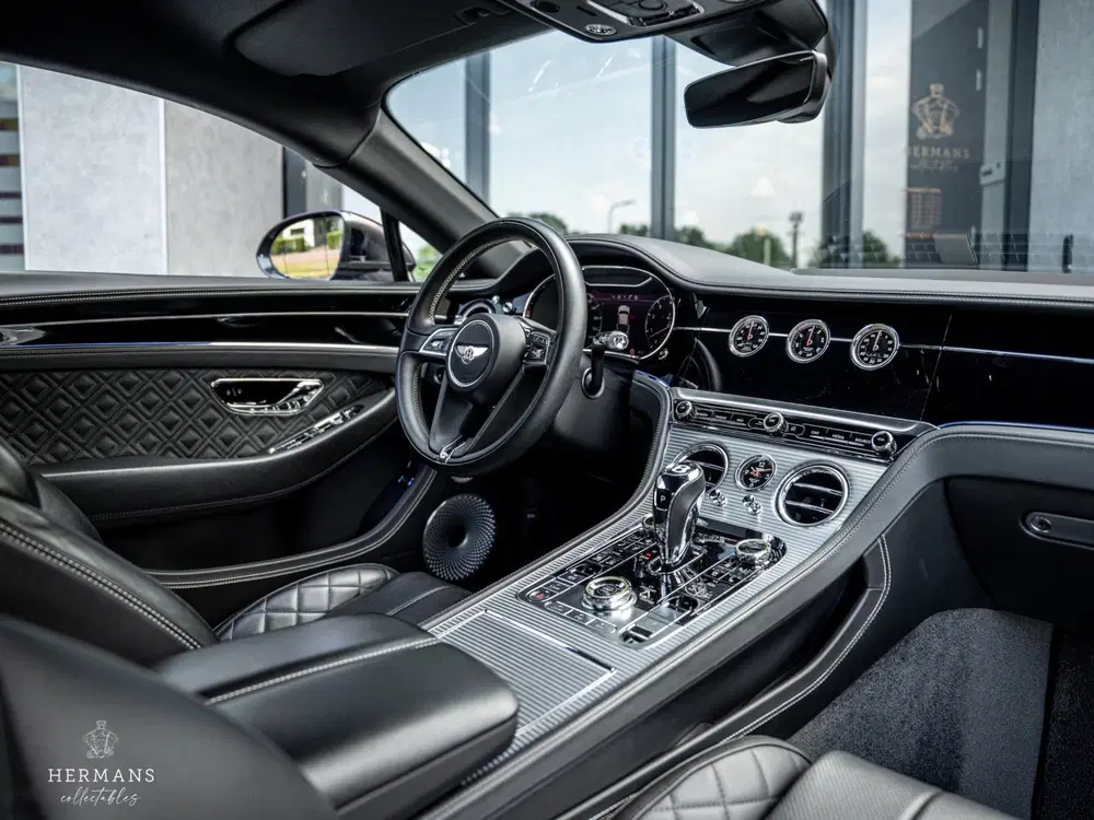Bentley Continental GT 4.0 V8 uit 2020, foto 15