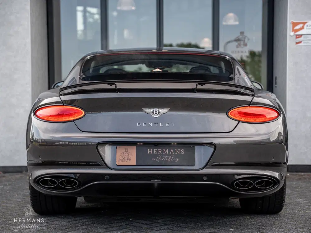 Bentley Continental GT 4.0 V8 uit 2020, foto 8