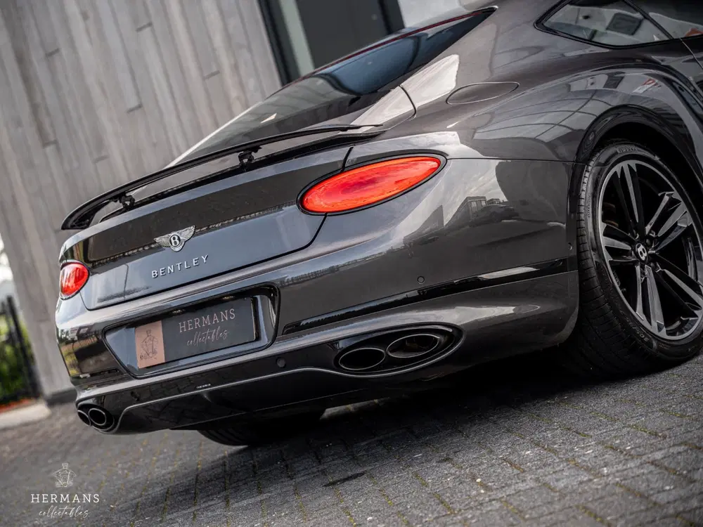 Bentley Continental GT 4.0 V8 uit 2020, foto 9