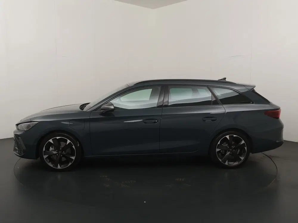 Cupra Leon 1.5 TSI e-Hybrid PHEV 204pk Business uit 2025, foto 3