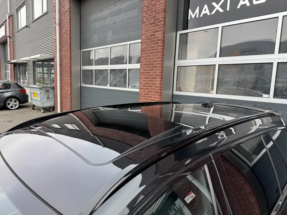 BMW 3-serie LCI xDrive ACC Pano Leder Camera Trekhaak uit 2023, foto 12