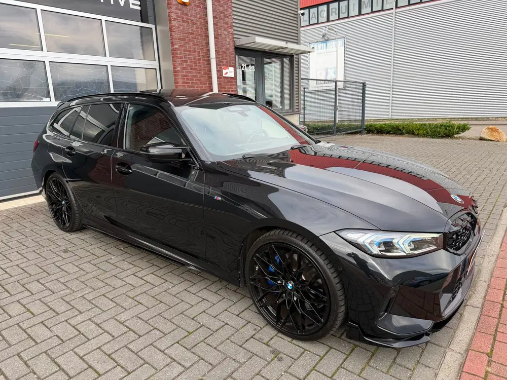 BMW 3-serie LCI xDrive ACC Pano Leder Camera Trekhaak uit 2023, foto 9