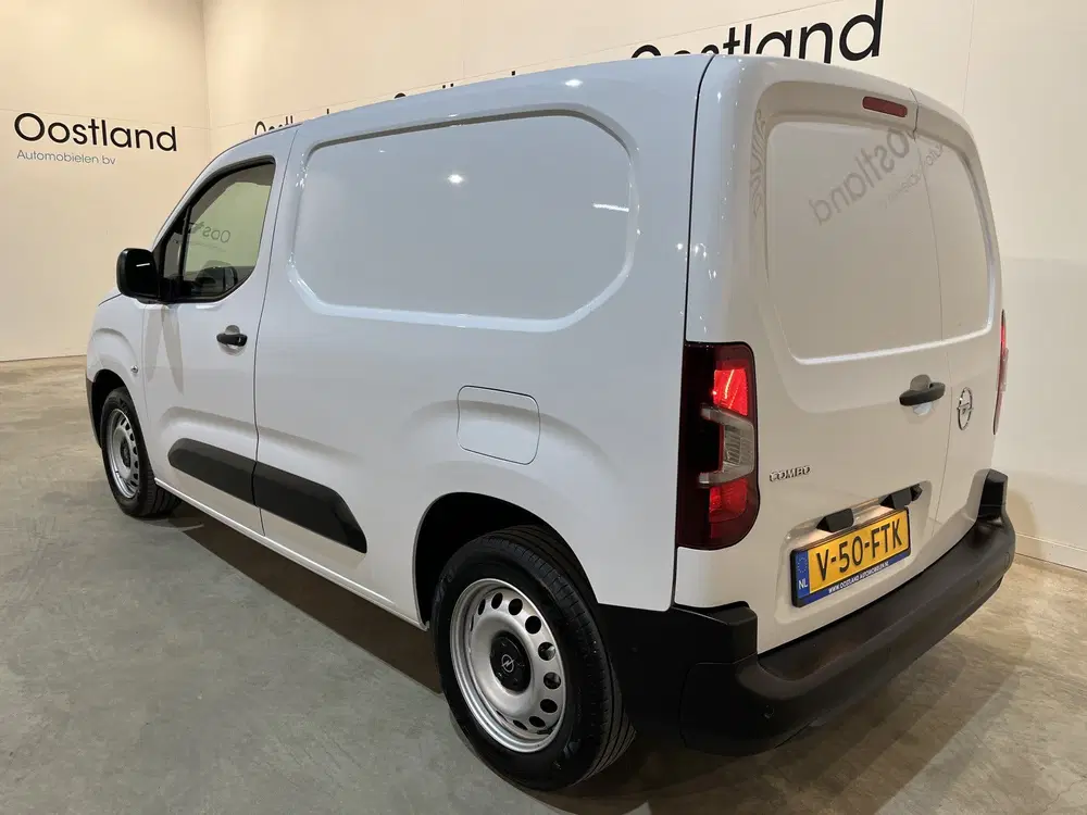 Opel Combo 1.2 PureTech 110 PK L1 BENZINE uit 2024, foto 15