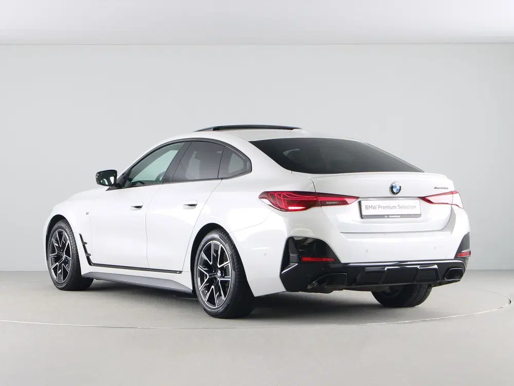BMW 4-serie M440i Gran Coupé xDrive High Executive uit 2025, foto 12