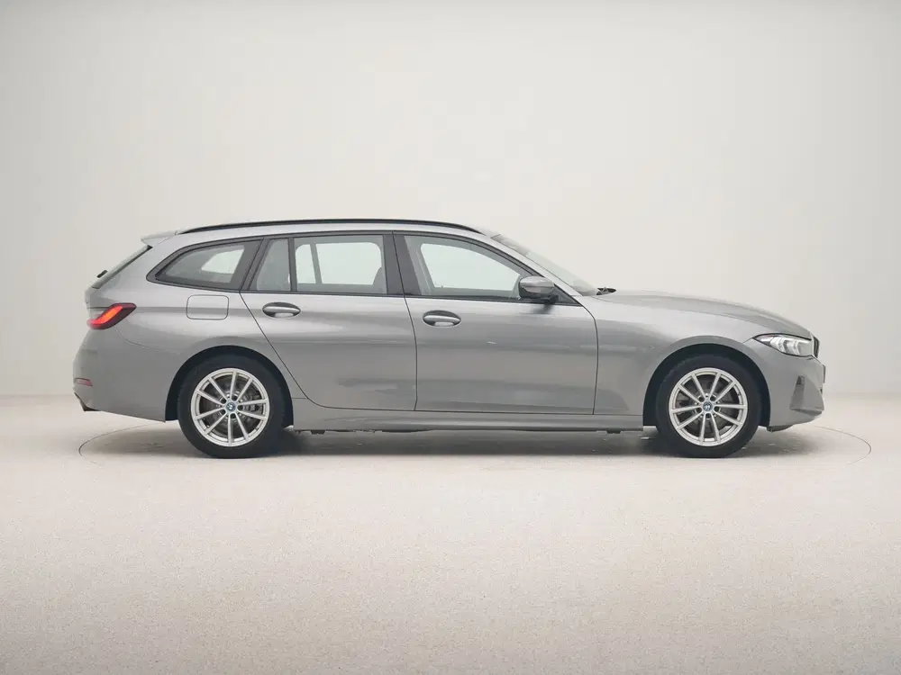BMW 3-serie 320e Touring SoH 97% (bj 2024 uit 2024, foto 7