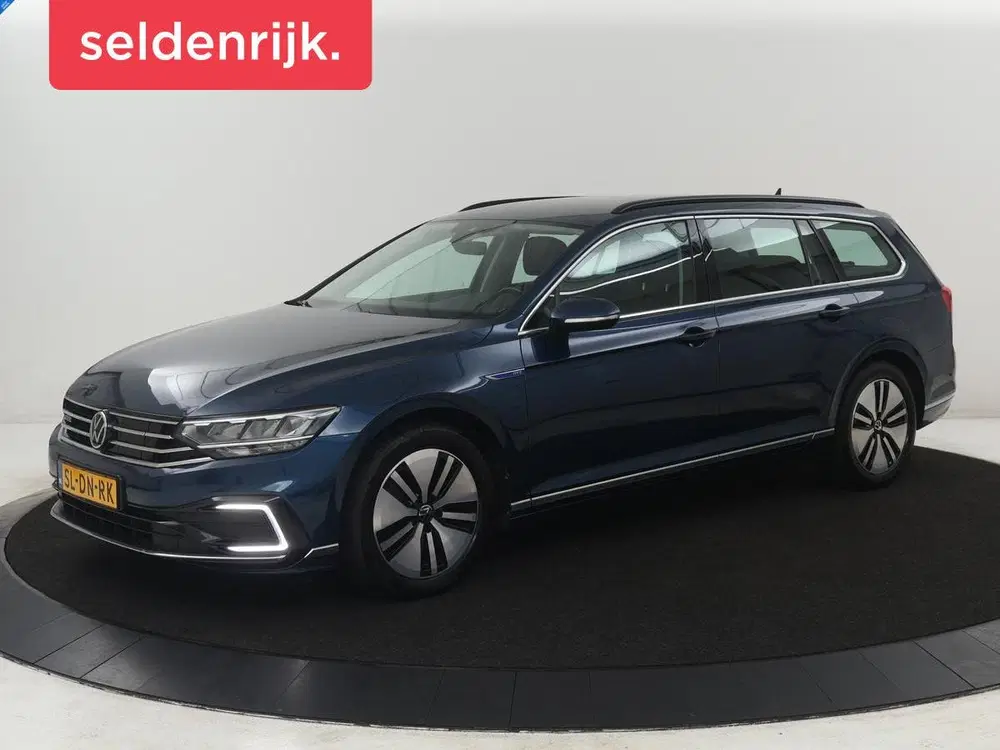Volkswagen Passat 1.4 TSI PHEV GTE Business uit 2022