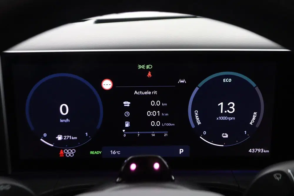 Hyundai SANTA FE 1.6 T-GDI HEV Premium 7Persoons Automaat uit 2024, foto 6
