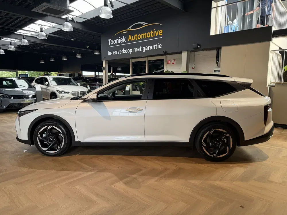 Kia K4 1.6 T-GDi GT-Line Launch Edition uit 2026, foto 6