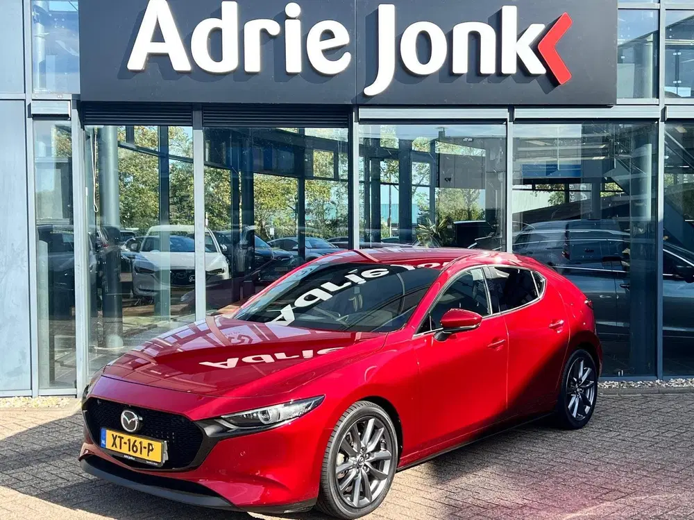 Mazda 3 2.0 e-SkyActiv-G M Hybrid 122 Luxury TREKH uit 2019, foto 3
