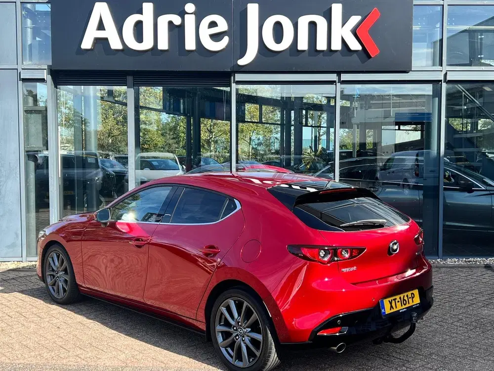 Mazda 3 2.0 e-SkyActiv-G M Hybrid 122 Luxury TREKH uit 2019, foto 8