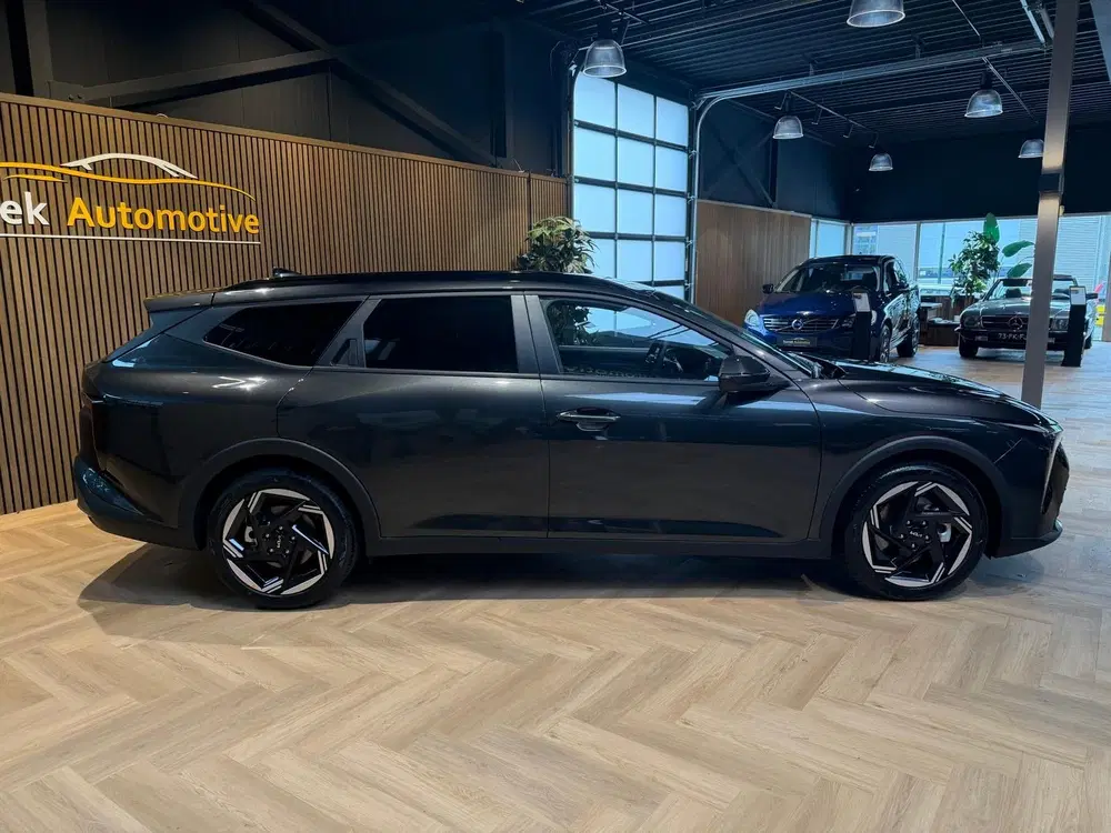 Kia K4 1.6 T-GDi GT-Line Launch Edition uit 2026, foto 2