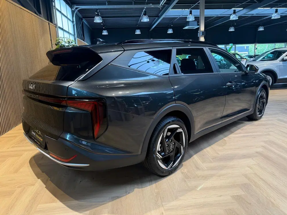 Kia K4 1.6 T-GDi GT-Line Launch Edition uit 2026, foto 3
